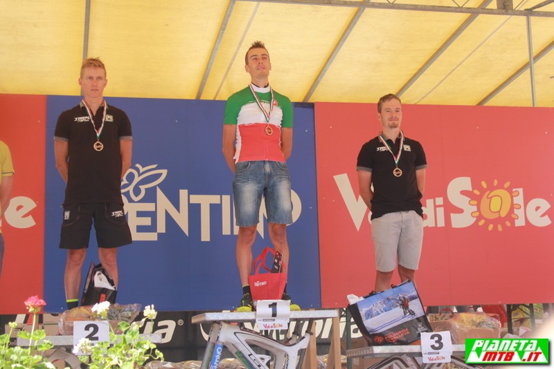 Podio maschile podio maschile campionato italiano marathon